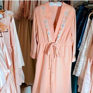 Vintage 1970s JCPenney Antron III Peach Peignoir Set